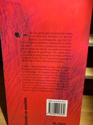 Estudio en escarlata