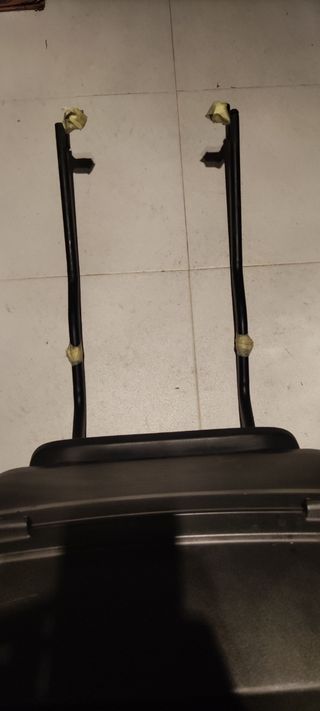 Baúl SHAD 40L y soporte baul Gs500F