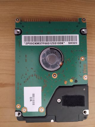 Disco HDD 2.5 Hitachi Travelstar, vintage