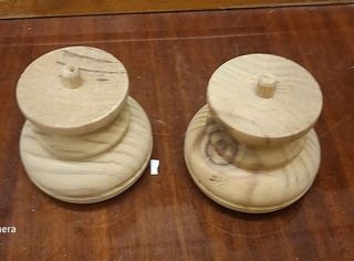 Pomos, patas de madera