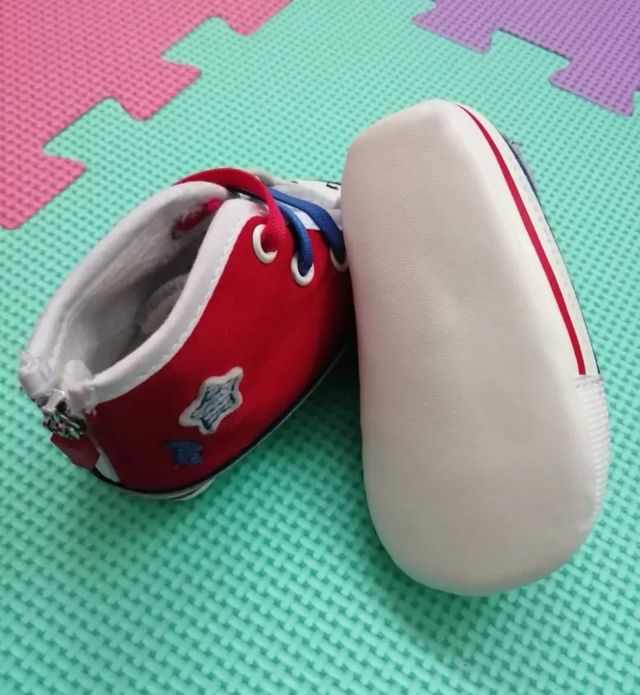 Zapatillas Mayoral bebe núm 17