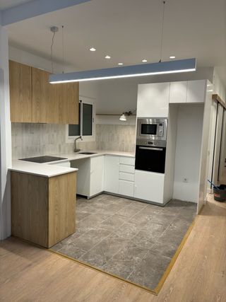 montador de muebles de cocina.