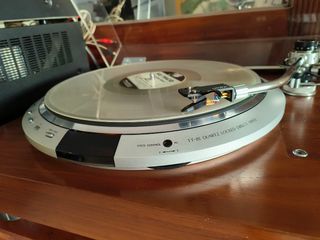 Tocadiscos Jvc TT-81 DirectDrive+Ortofon