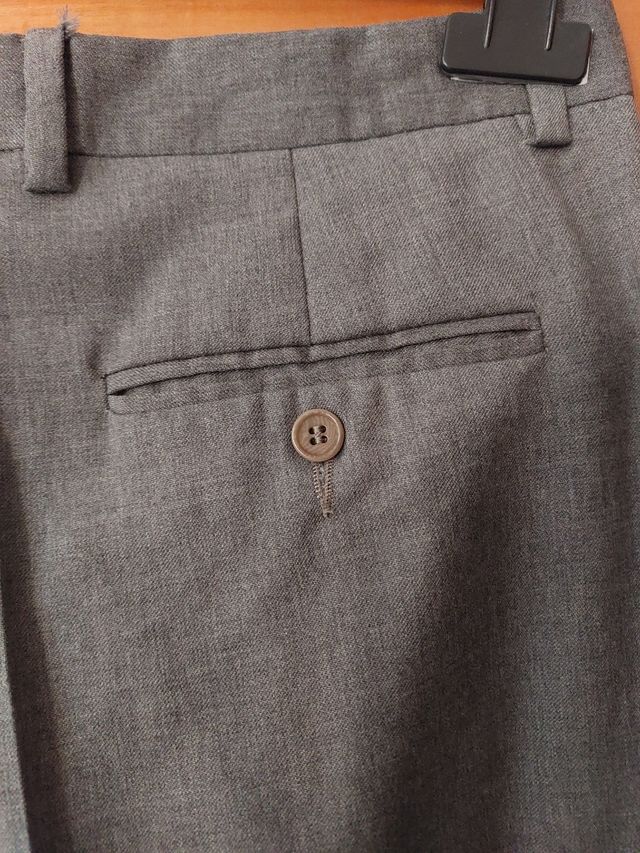 Completo grigio in fresco di lana