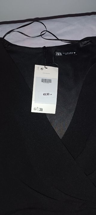 Vestido drapeado Zara