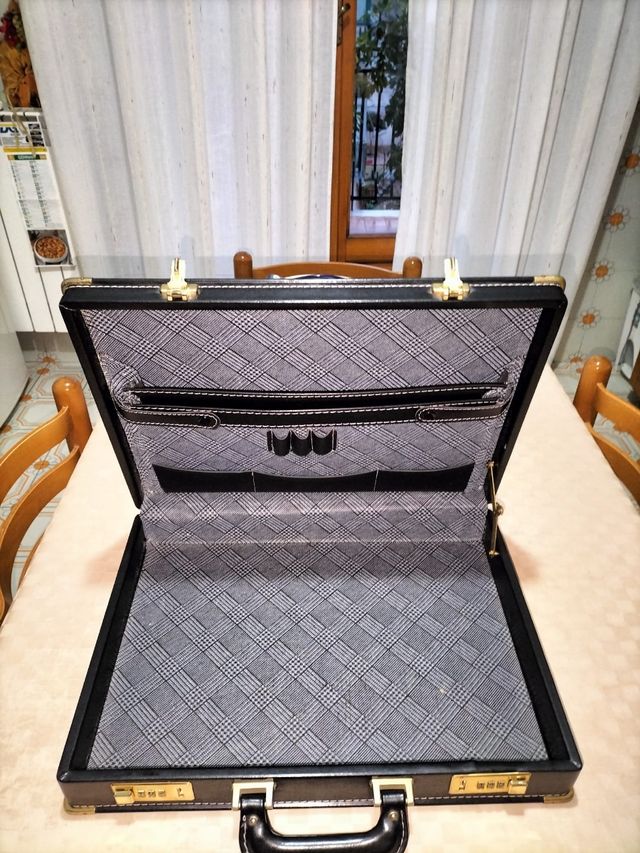 VALIGETTA 24h. Ad Acireale (CT)