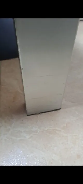 Mesa de comedor extensible.