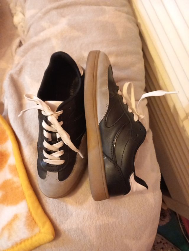 Zapatillas calle número 37