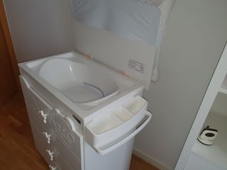 Comoda cambiador bañera