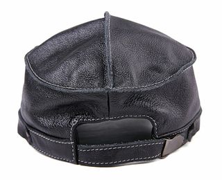 Gorra negra de cuero genuíno