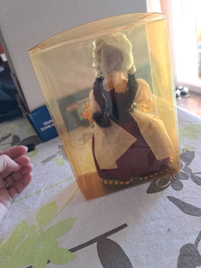 Bambola vintage da collezione