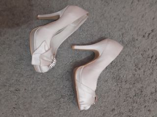 Zapatos de novia (número 35)