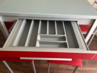 Conjunto de mesa y sillas de cocina