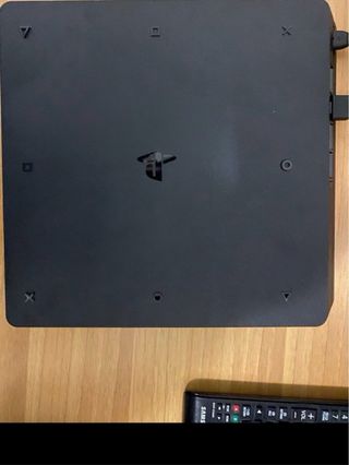 Playstation 4 slim 1tb