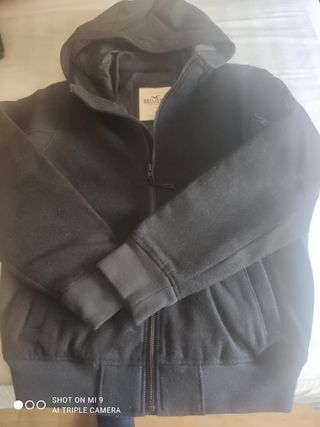 Chaqueta polar gris Hollister talla S