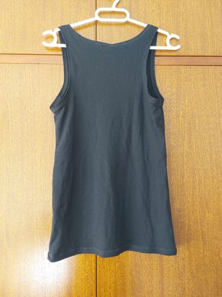 Camiseta negra tirantes básica Stradivarius M