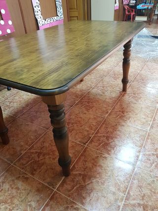 Mesa comedor  madera 
