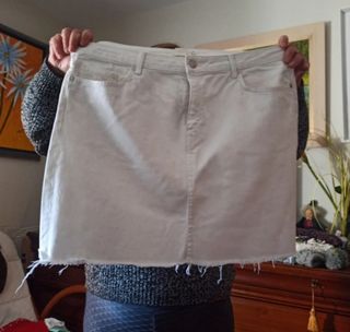 falda blanca vaquera