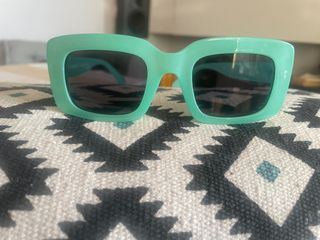 Gafas de sol verdes HANUKEii