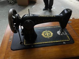 maquina de coser singer con mueble Año 1930