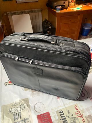 Maletín 24 h. de piel