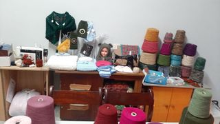 conos y ovillos  madejas para tejer