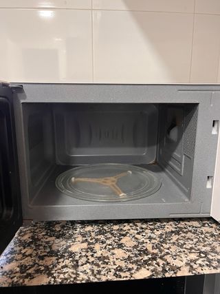 Microondas Nevir