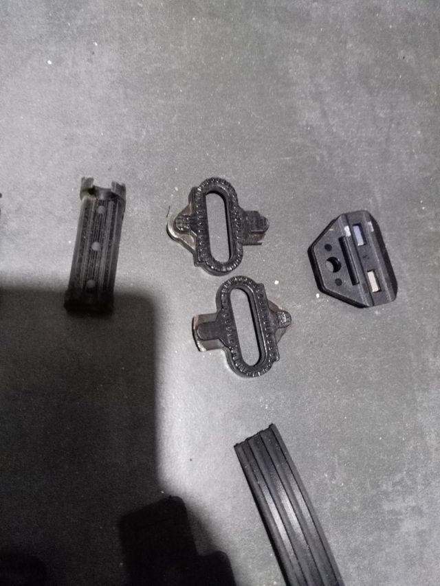 Cuenta kilómetros Cateye + Elite