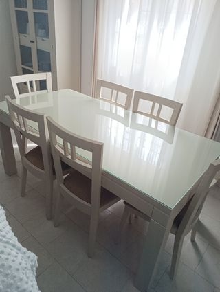 Conjunto mesa sofá y comedor con 6 sillas