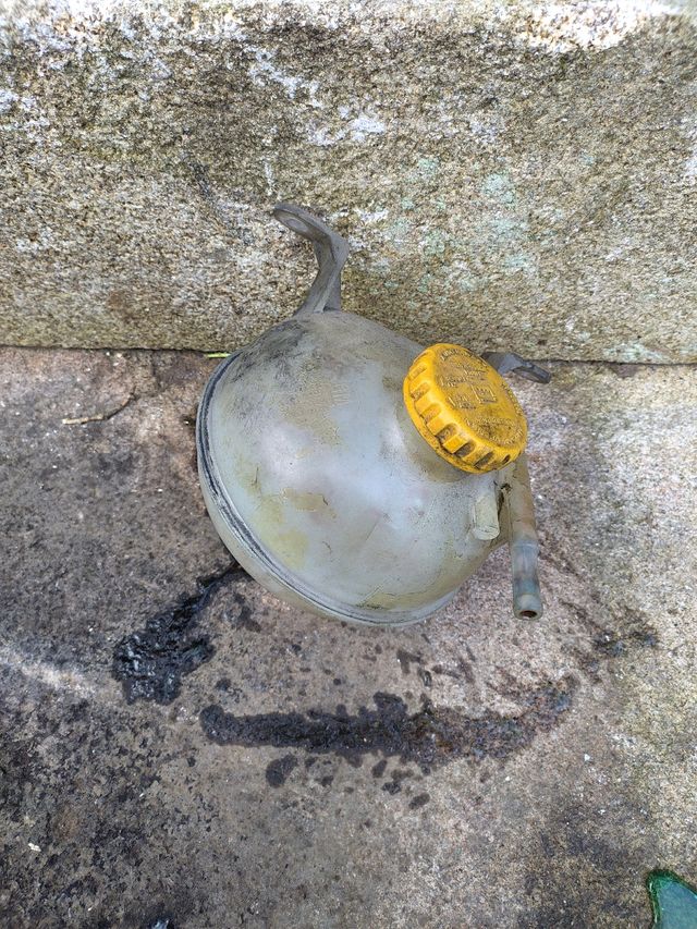 Vaso de expansión Opel Corsa B