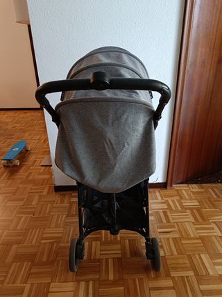 Cochecito BABY Monster - fantástico para viajar