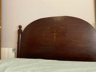 CABECERO DE CAMA en madera maciza de CAOBA