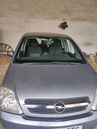 Opel Meriva 2004