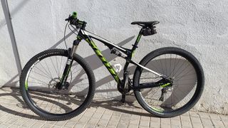 Bicicleta de montaña Scott Spark 