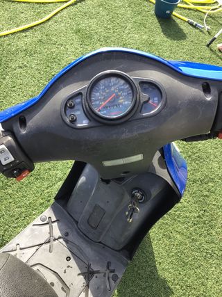 moto 125 scooter vendo o cambio por moto de campo