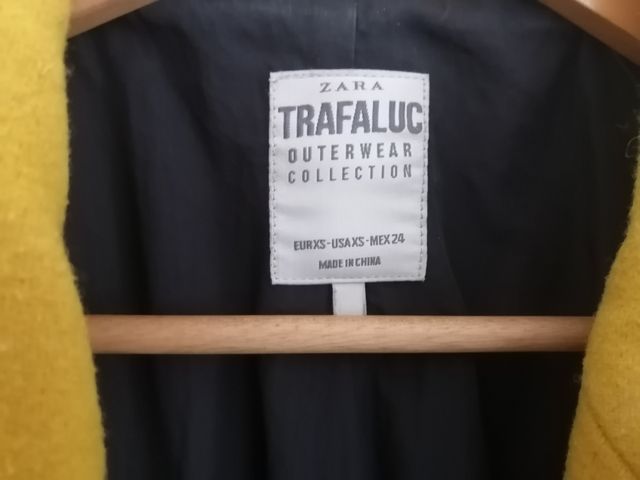 Abrigo Zara