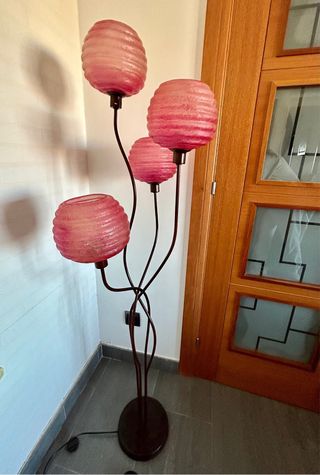 Lampara de pie A Loja Do Gato Preto