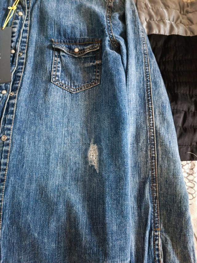 2 Camisas sin usar con etiqueta