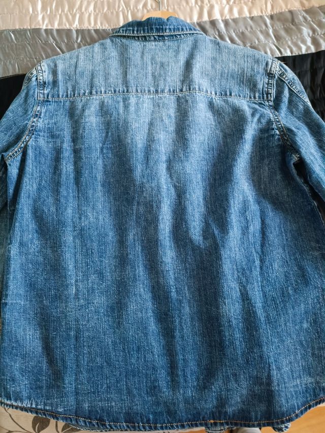 2 Camisas sin usar con etiqueta