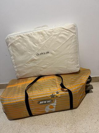 Cuna de viaje