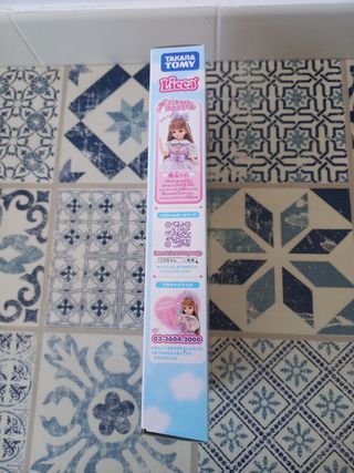 Caja vacía muñeca Licca