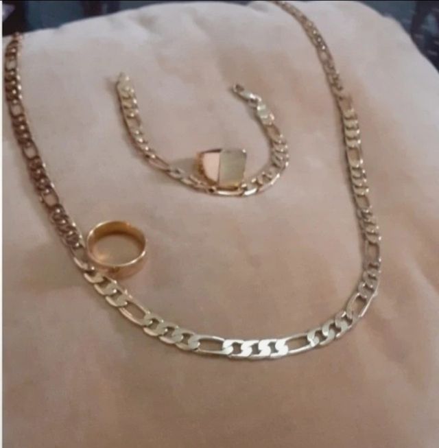 Cadenas doradas - 8 piezas