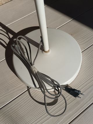 Lampara de pie Ikea