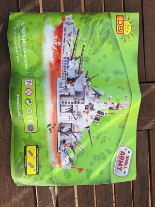Barco militar de Lego