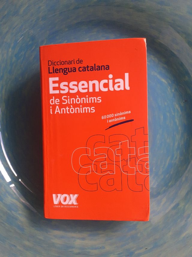 Diccionario sinónimos-antónimos. Cata