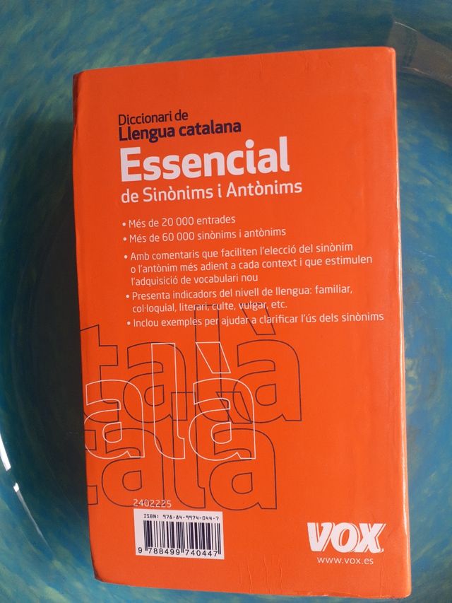 Diccionario sinónimos-antónimos. Cata