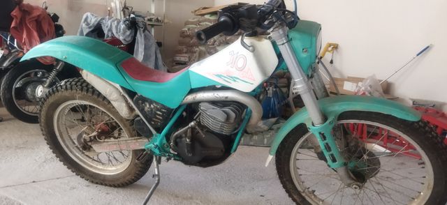 Moto montesa cota 310