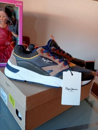 Zapatillas pepe jeans .