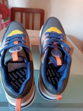 Zapatillas pepe jeans .