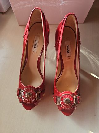 Tacones de Guess talla 37